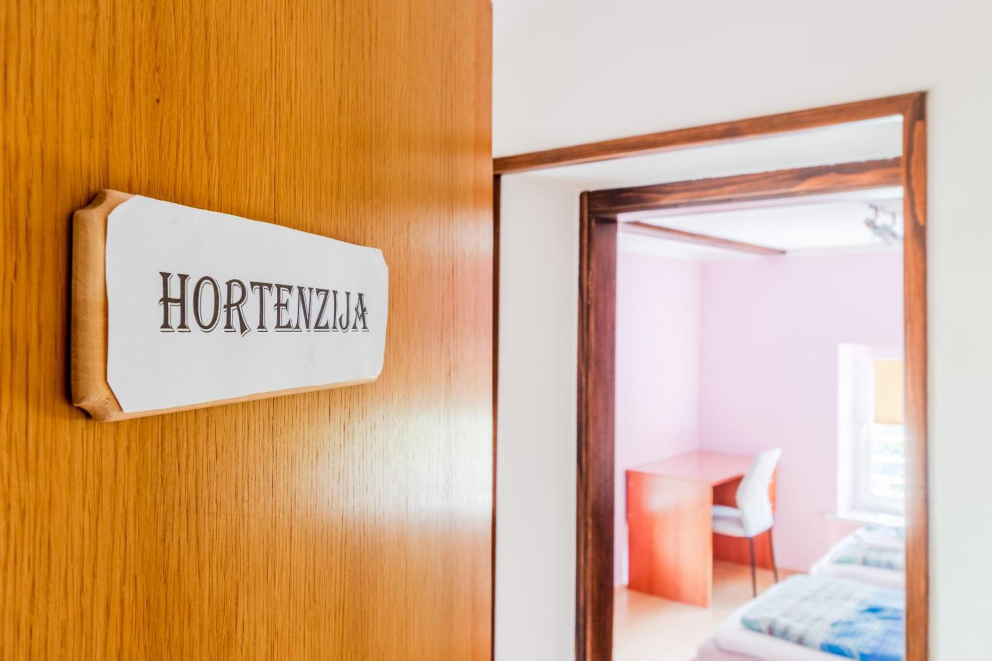 Apartments Orhideja Tolmin Kültér fotó